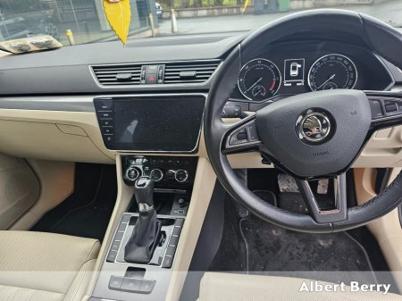 2020 Skoda Superb C STYLE 2.0 TDI 150HP DSG 4DR AUTO €24,950 thumbnail