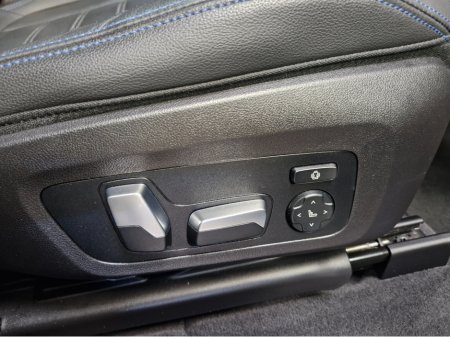 2023 BMW iX3 - thumbnail 13