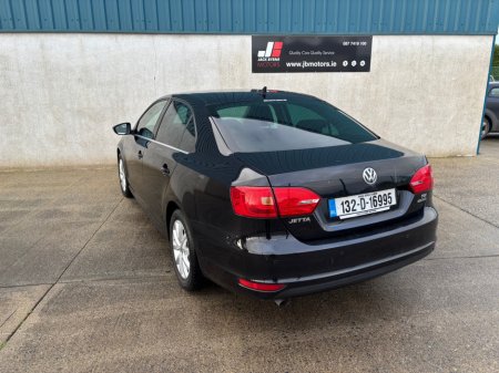 2013 Volkswagen Jetta 1.6 TDI LIMITED EDITION BLUEMOTION 105PS 4DR €6,750 thumbnail