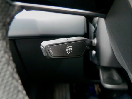 2024 Audi e-tron GT quattro - thumbnail 28