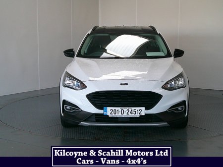 2020 Ford Focus - thumbnail 2