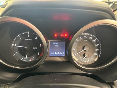 2016 Toyota Landcruiser - thumbnail 11