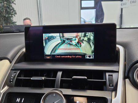 2018 Lexus NX 300 h - thumbnail 18