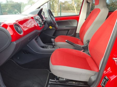 2016 Volkswagen up! - thumbnail 21