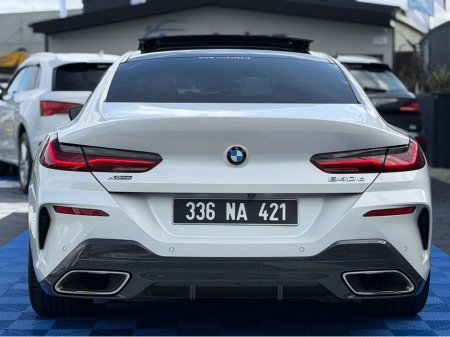 2020 BMW 8 Series - thumbnail 6