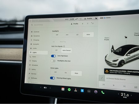 2019 Tesla Model 3 192 Tesla Model 3/New NCT/Irish/1yr warranty €19,888 thumbnail