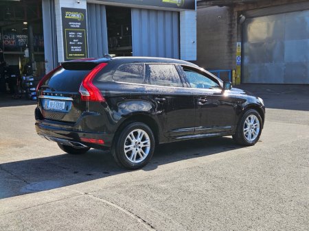 2016 Volvo XC60 - thumbnail 3