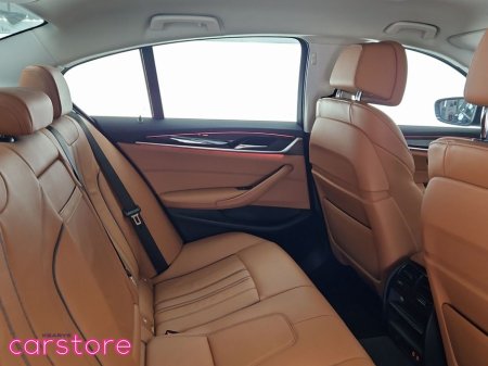 2021 BMW 5 Series - thumbnail 10