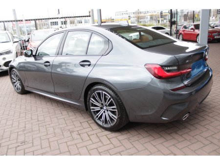 2019 BMW 3 Series - thumbnail 6