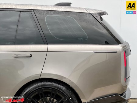 2023 Land Rover Range Rover 1ST EDITION D350 DIESEL POWERHOUSE €149,900 thumbnail