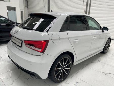 2018 Audi A1 - thumbnail 3