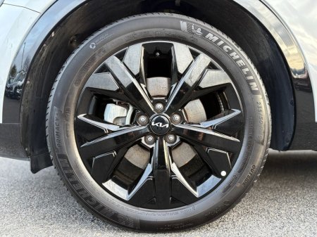 2025 Kia Sportage - thumbnail 5