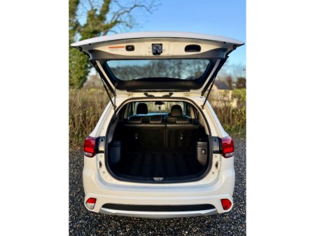 2017 Mitsubishi Outlander - thumbnail 20