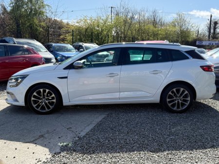 2017 Renault Megane - thumbnail 6