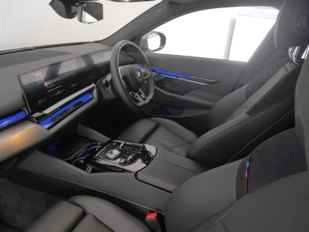 2025 BMW 5 Series 530e M Sport Pro Saloon €75,900 thumbnail