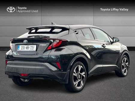 2023 Toyota C-HR C-HR HYBRID SPORT €29,450