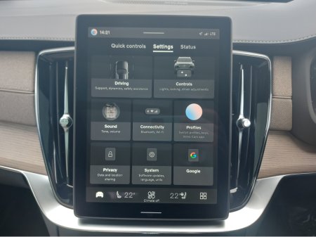 2026 Volvo XC90 - thumbnail 29