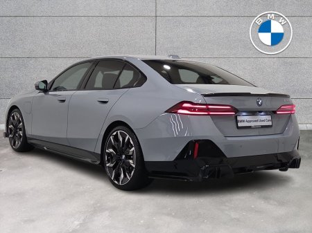 2026 BMW 5 Series - view 2