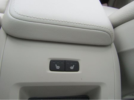 2024 Volvo XC60 T6 PHEV PLUS BRIGHT AWD 5 thumbnail