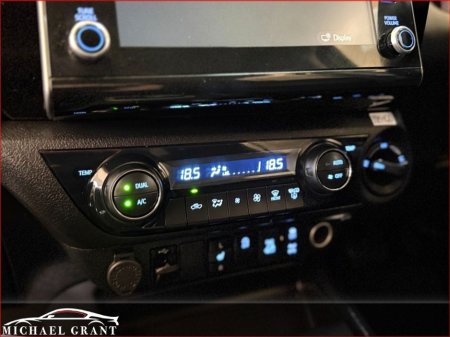 2022 Toyota Hilux AUTOMATIC 2.8D IRISH CAR ONLY 58KM SR5 DOUBLE CAB N1 COMMERCIAL VAT €36,585 thumbnail