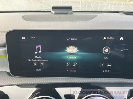 2018 Mercedes-Benz A Class EDITION 1 , AMG LINE // DIGITAL DASH €23,950 thumbnail