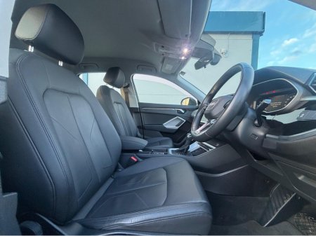 2024 Audi Q3 35 TDI 150HP S-TRONIC SE A €41,950 thumbnail