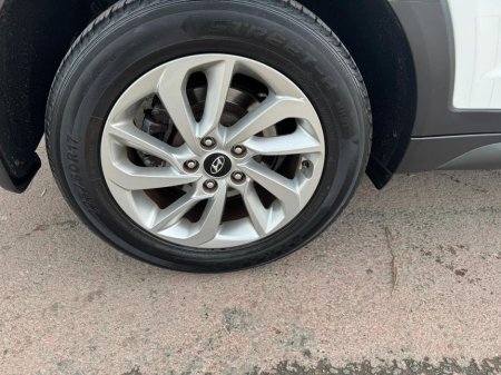 2016 Hyundai Tucson - thumbnail 25