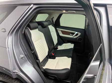 2021 Land Rover Discovery Sport HSE R-DYNAMIC 1.5 P300E *PAN ROOF* €37,990 thumbnail