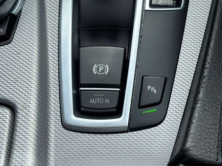 2016 BMW 5 Series - thumbnail 26