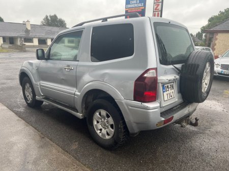 2005 Mitsubishi Pajero SWB