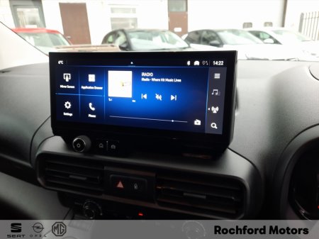 2026 Opel Combo L1H1 Komfort 1.5D 100HP €21,050 thumbnail