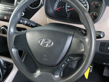 2016 Hyundai i10 - thumbnail 11