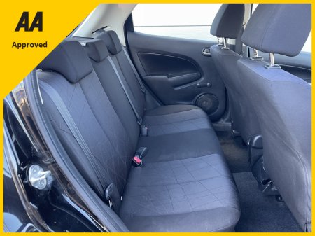 2013 Mazda Mazda2 - thumbnail 2