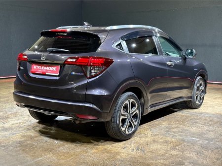 2020 Honda Vezel HYBRID 1.5L AUTOMATIC - HALF LEATHER UPHOLSTERY - REVERSE CAMERA - CRUISE CONTROL - A/C CONTROLS - ALLOY WHEELS €23,450