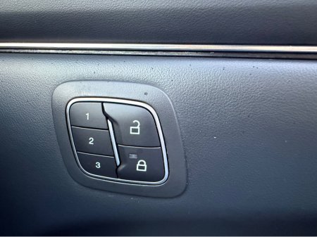 2021 Ford Mustang Mach-E Extended Range - panoramic Roof - Mustang €27,950 thumbnail