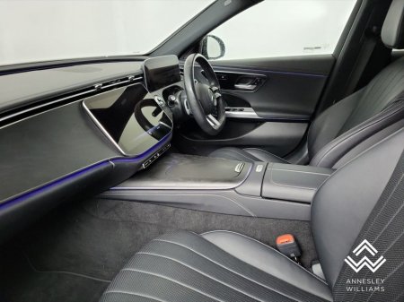 2024 Mercedes-Benz E Class E220d AMG Line thumbnail