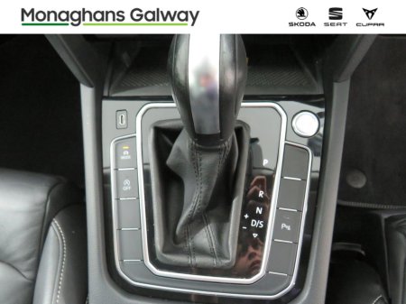 2020 Volkswagen Passat - thumbnail 22