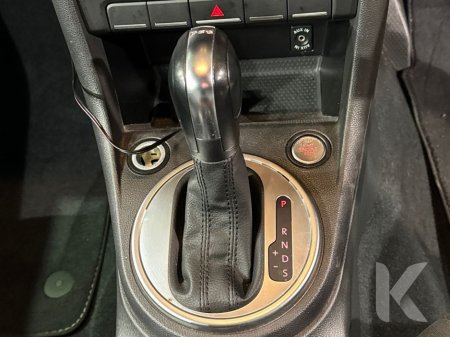 2016 Volkswagen Beetle AUTOMATIC 1.2L TSI - FACTORY ALLOY WHEELS - A/C HEATING CONTROLS €13,950 thumbnail