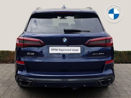 2021 BMW X5 xDrive45e M Sport €67,995 thumbnail