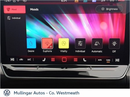 2024 Volkswagen Golf GOLF R-LINE 2.0TDI 150HP (EXTRAS) €41,950 thumbnail