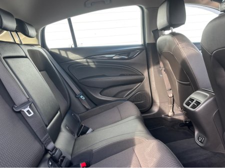 2018 Opel Insignia GRAND SPORT SE 1.6 13 136PS 5DR €12,950 thumbnail