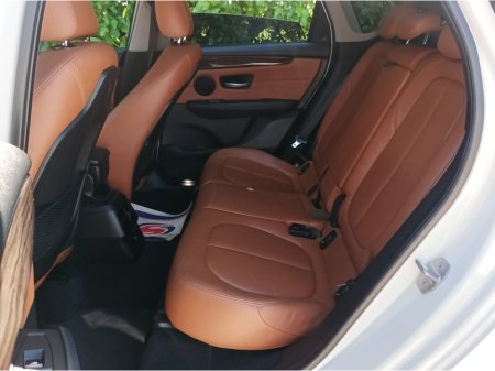 2018 BMW 2 Series 218i 1.5 PETROL COMPREHENSIVE  BMW DEALER  SERVICE  HISTORY  HEATED LEATHER INTERIOR WIRELESS ANDROID AUTO & APPLE CAR PLAY REVERSE CAMERA  RAIN SENSOR DRIVING ASSISTANCE PLUS PACKAGE €18,495