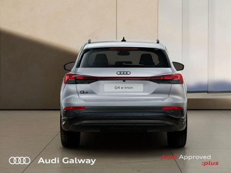 2025 Audi Q4 e-tron - thumbnail 11