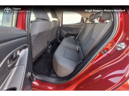 2021 Toyota Yaris - thumbnail 7