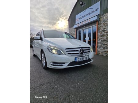 2012 Mercedes-Benz B Class B 180 BE Classic €8,950 thumbnail