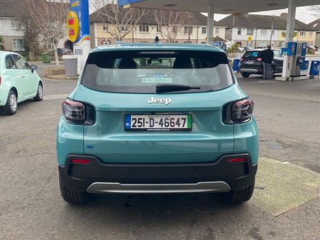 2025 Jeep Avenger - thumbnail 6