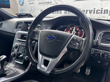 2016 Volvo V60 - thumbnail 19