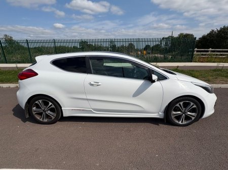 2016 Kia pro_ceed Proceed 1.6 GT Line 3DR, Multi-Function Steering Wheel, Bluetooth, Rear Parking Sensors, Full Service History, Electric Windows, AUX Connection €10,900