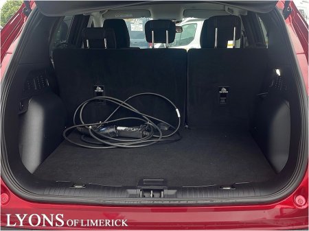 2022 Ford Kuga 2.5 Duratec 190PS FHEV Titanium Auto €29,500 thumbnail