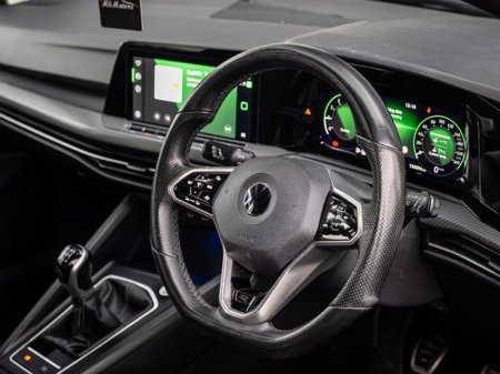 2021 Volkswagen Golf R-LINE TSI €22,450 thumbnail